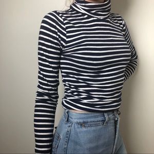 Striped turtle neck